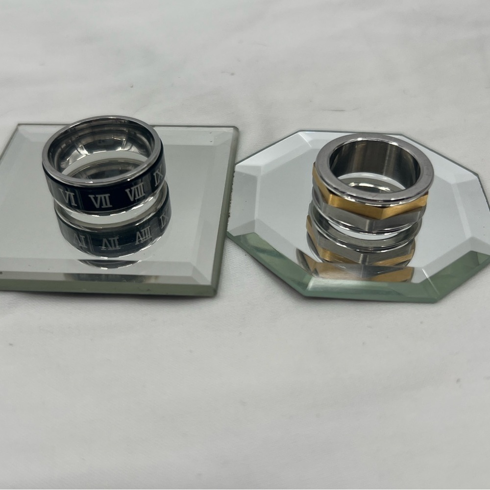 Numeric numbers spinner ring and gold/silver spinner ring